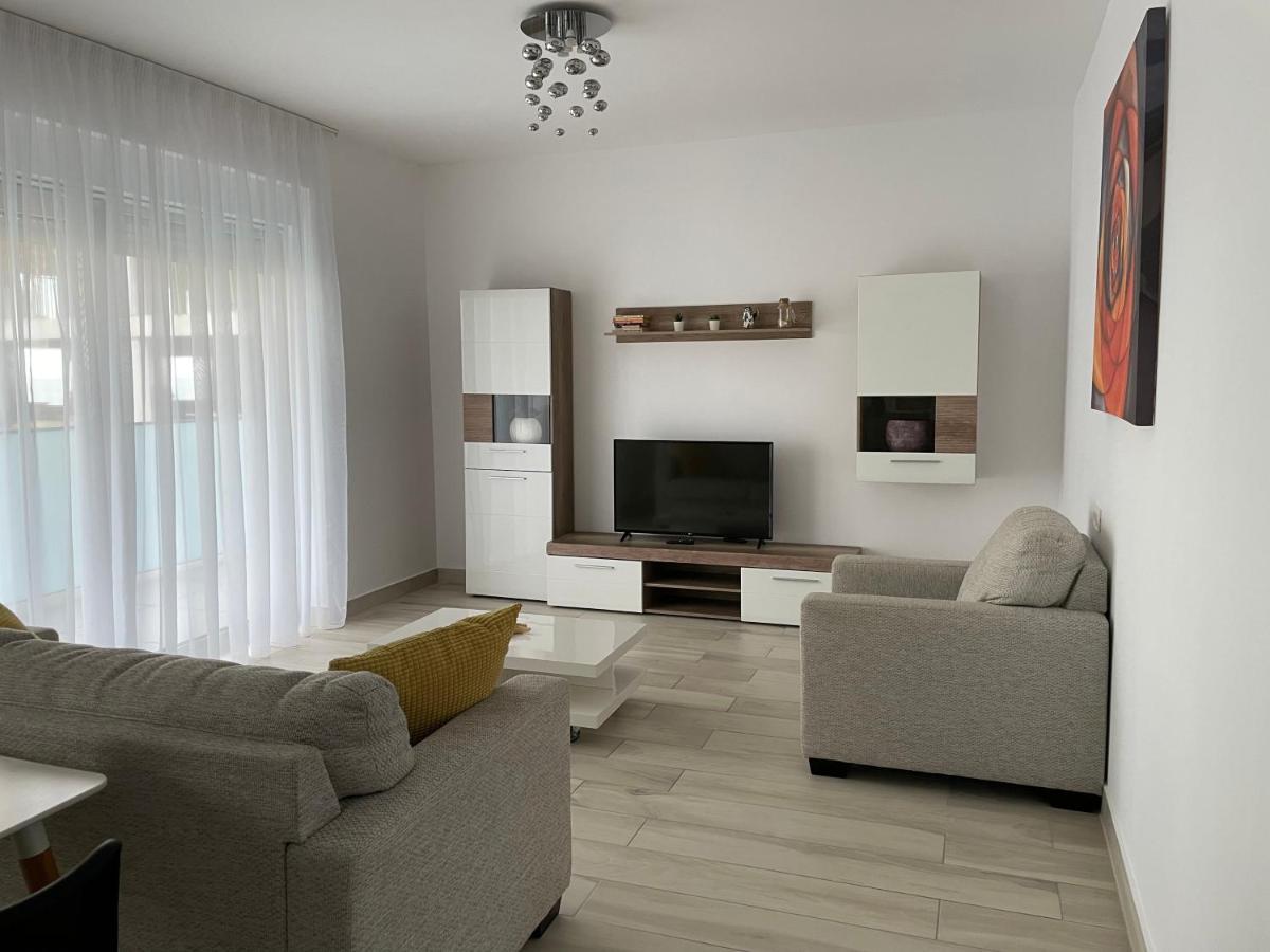 Vela Luxury Sea View Apartments - Marina Surf 那沃达利 外观 照片