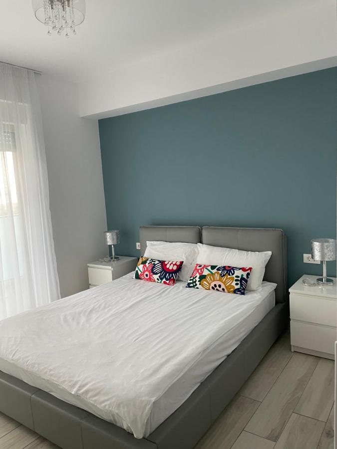 Vela Luxury Sea View Apartments - Marina Surf 那沃达利 外观 照片